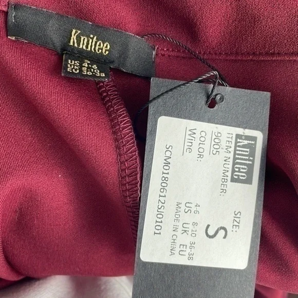 NWT Knitee maroon off the shoulder mid length dress small - Picture 9 of 9